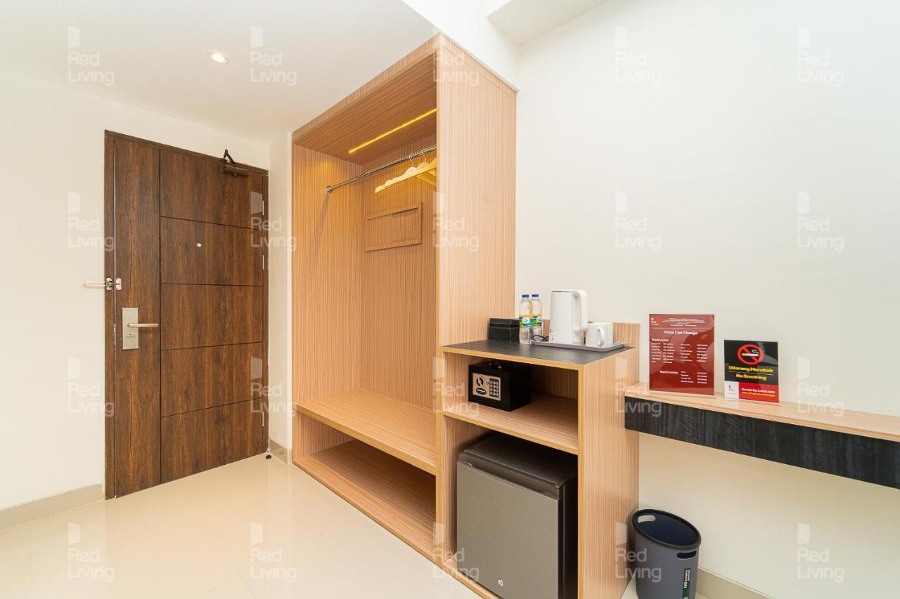 Redliving Apartemen Premium Exclusive Seturan Yogyakarta Exterior photo