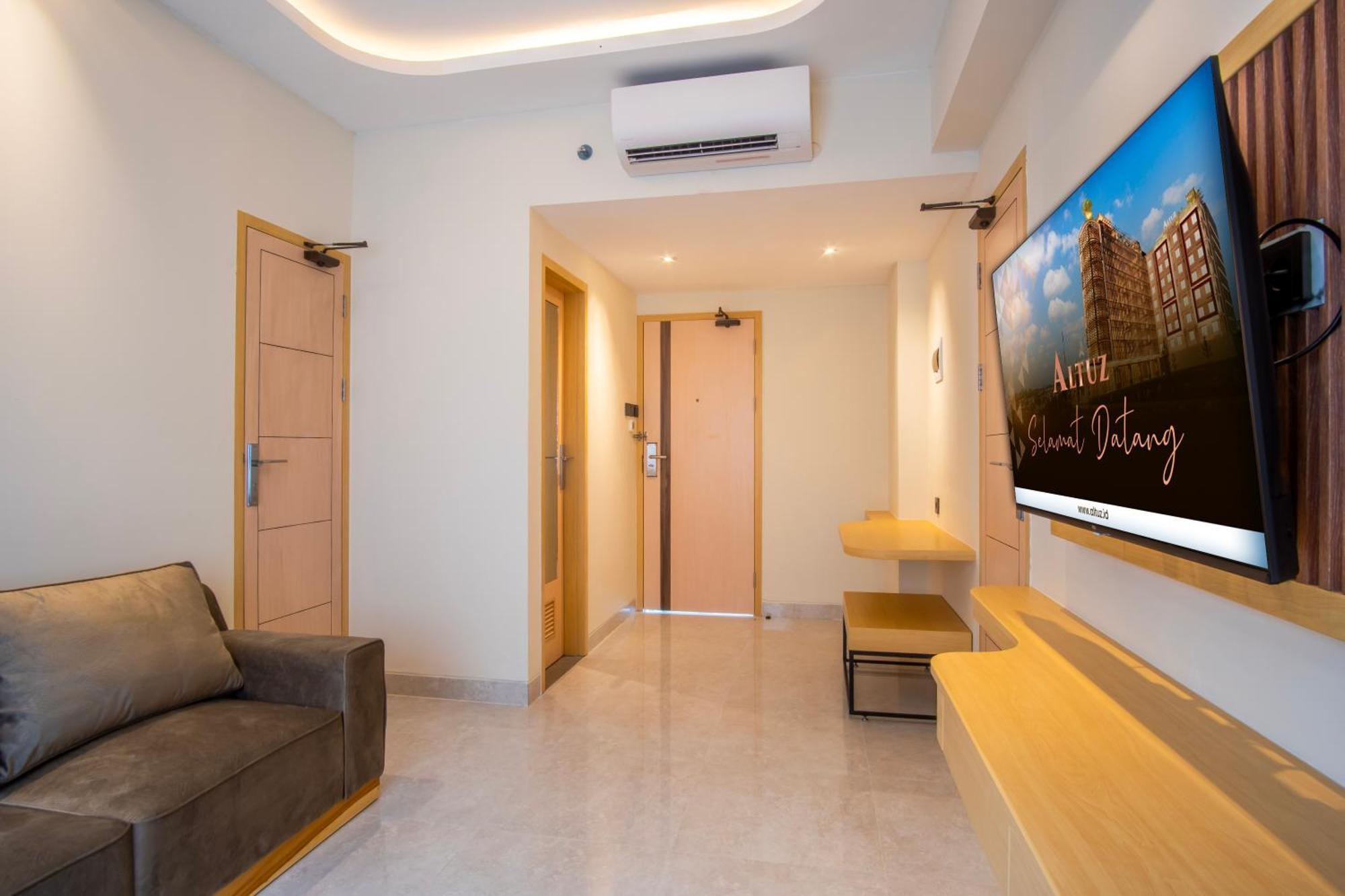 Redliving Apartemen Premium Exclusive Seturan Yogyakarta Exterior photo